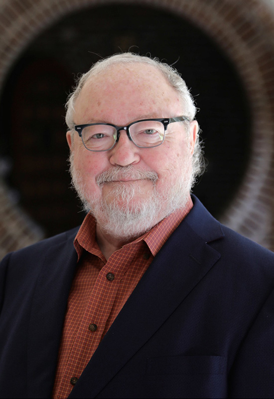 Nhà văn Thomas Harris