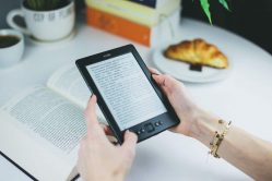 Tận Hưởng Thú Vui Đọc Sách Online