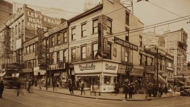 Sách hay Cây Brooklyn Xanh Biếc - Bài ca về sự trưởng thành